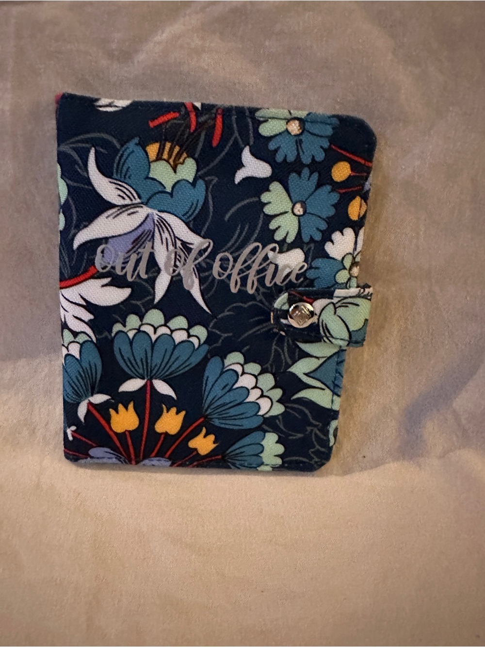 Vera Bradley Navy Floral Snap Passport Wallet - Blue Teal Multi